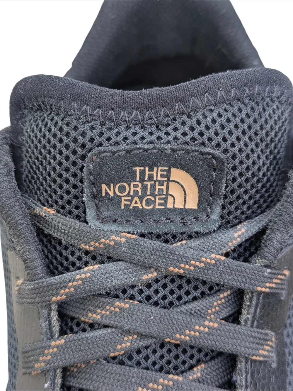 The North Face Men's Larimer Black and Gum Low-Top Sneakers